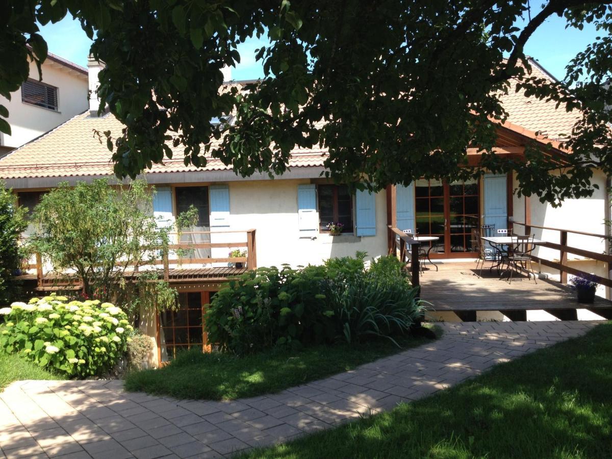 Bed and Breakfast Le Pre Juriens Exteriér fotografie